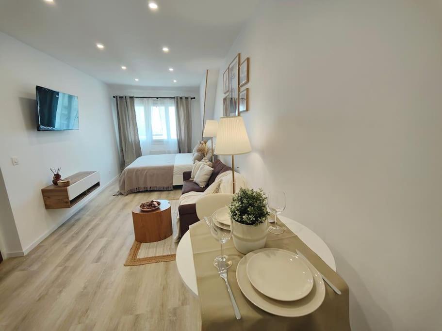 Doris 2 Apartment Châteaudun Екстериор снимка