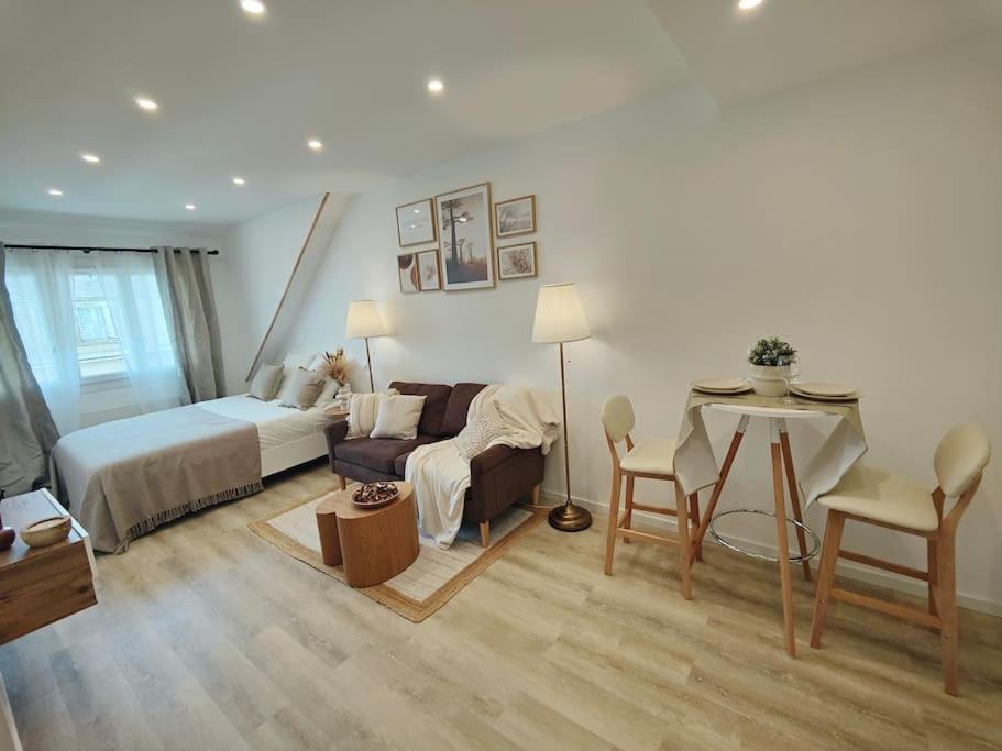 Doris 2 Apartment Châteaudun Екстериор снимка