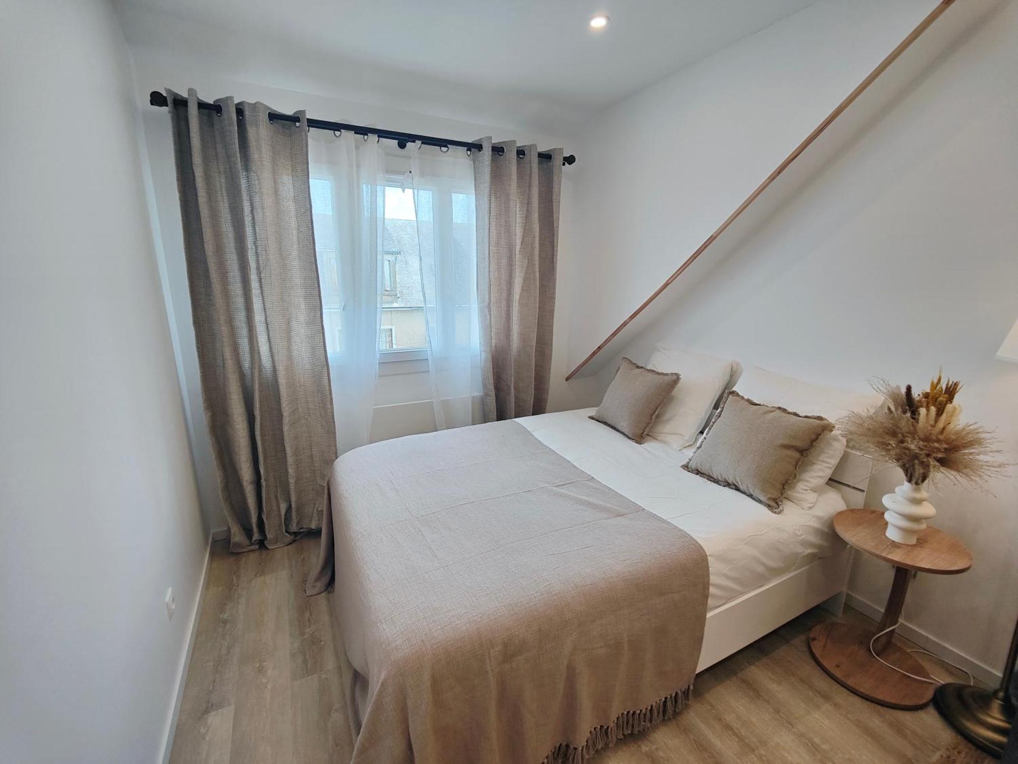Doris 2 Apartment Châteaudun Екстериор снимка