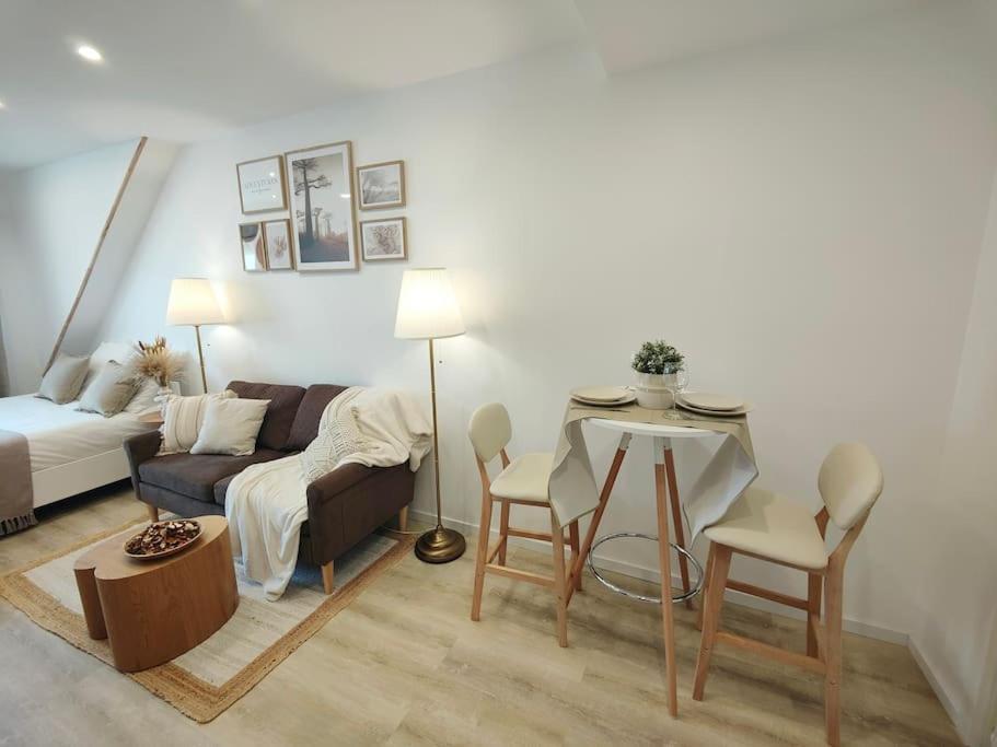 Doris 2 Apartment Châteaudun Екстериор снимка
