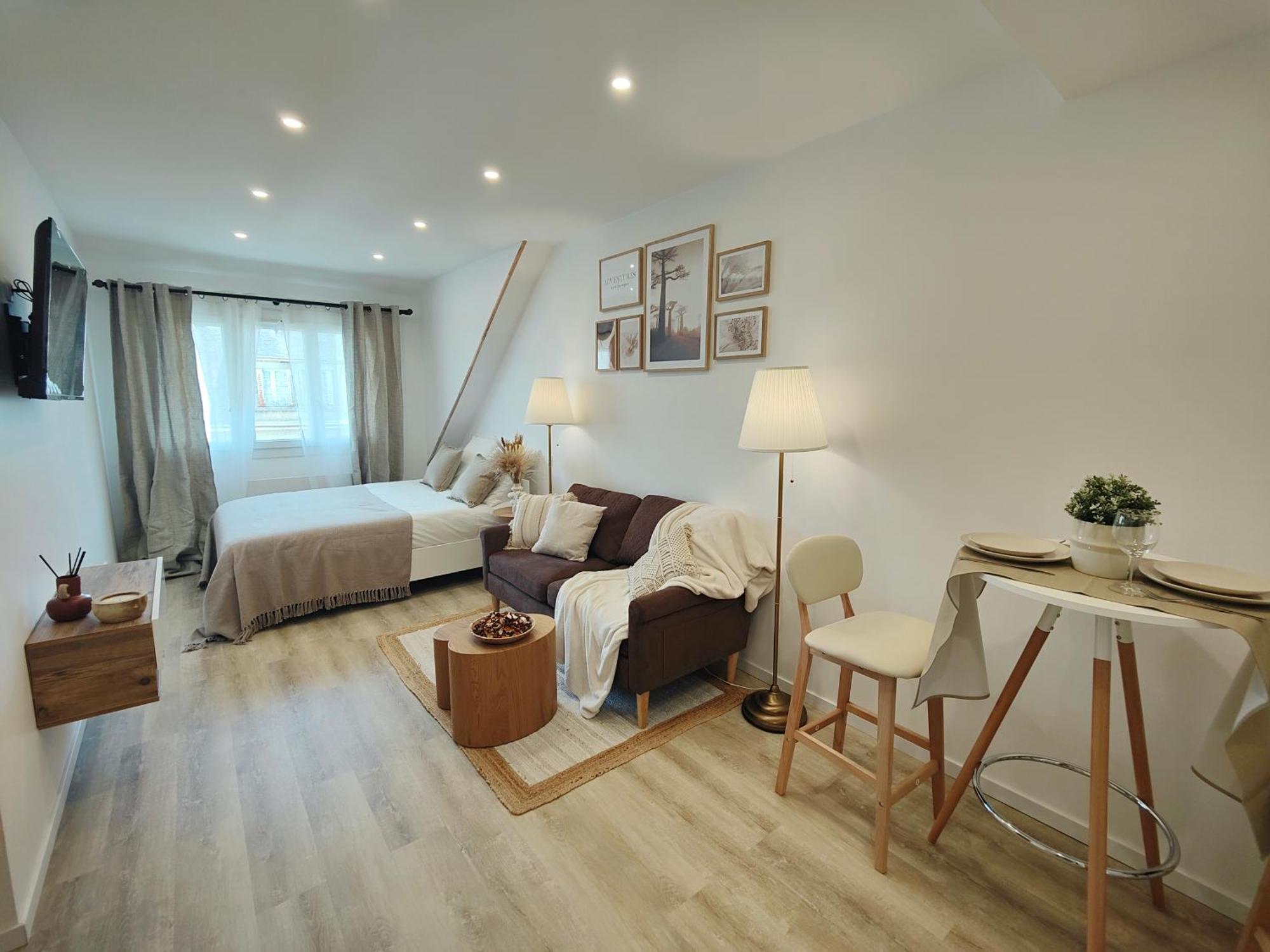 Doris 2 Apartment Châteaudun Екстериор снимка